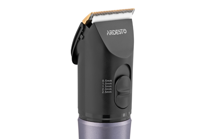 Ardesto hair clipper HC-Y40-DBS, 220V+battery, nozzles-4, titanium coating+ceramics, black