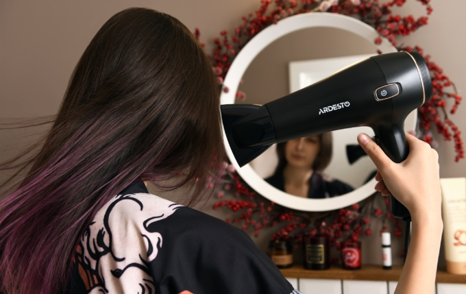 Фен Ardesto HD-Y210, 1750-2100Вт, 2 швидкості, 3темп.режими, авто.змотування шнура, чорний