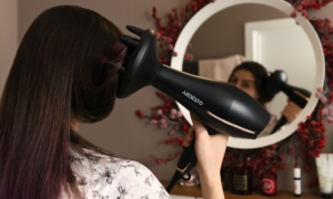 Фен Ardesto  HD-Y220PRO, 1850-2200Вт, 2 швидкості, 3 темп.режими, дифузор,чорний+золото