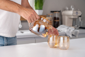 Заварник Ardesto Golden Moon, 1000мл, боросиликатное стекло, бамбук, золотистый