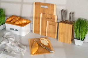 Ardesto Cutting board Midori, 40х30х0.9cm, bamboo