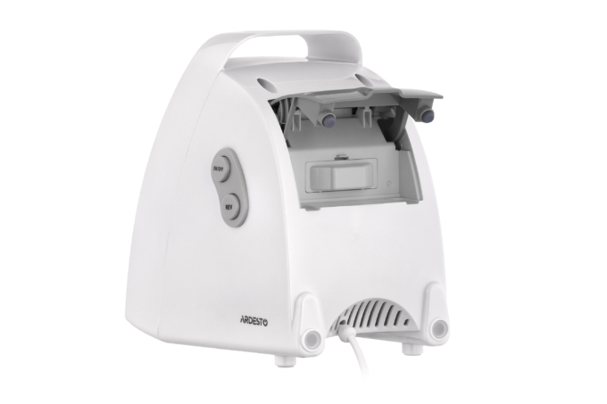 Ardesto meat grinder, 1900W, 1.8kg/min, 3 cutting plates, sausages nozzle, 4 vegetable slicer, plastik, white