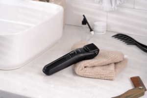 Ardesto hair clipper HC-Y10-B, 220V+battery, nozzles-1, steel, black