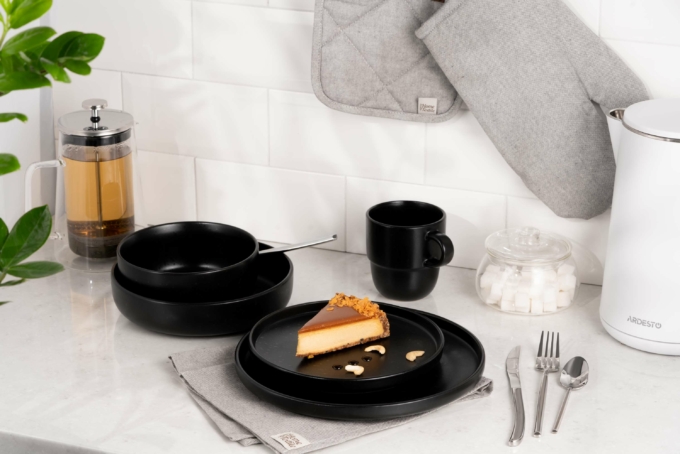 ARDESTO Mug Trento, 390 ml , black, ceramics