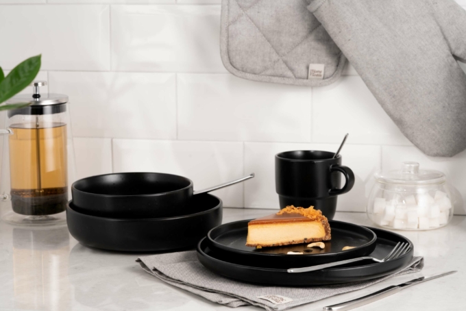 ARDESTO Mug Trento, 390 ml , black, ceramics