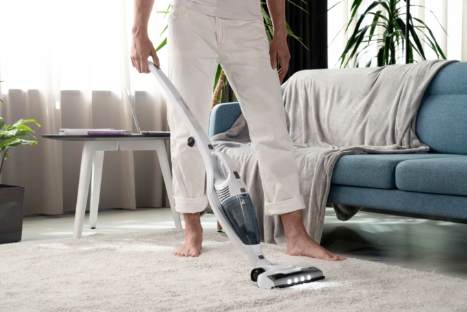Ardesto cordless VC, 85W, dust cont -0.5L, battery operation up to 35min, HEPA, white