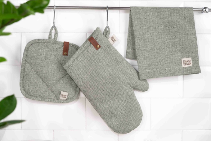 Ardesto Oven mitten Oliver, 18х30cm, 100% cotton, filling: batting, green