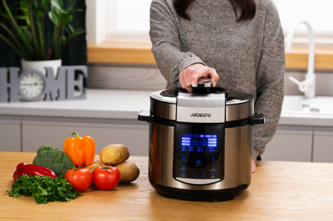 Ardesto pressure cooker, 900W, bowl-5l, electronic control, recipes book, iron/plastic, silver