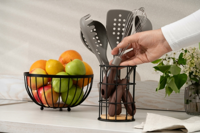 Подставка для столовых приборов Ardesto Midori 11х11х17см, металл, бамбук, черный