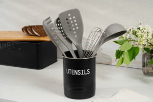 Ardesto Cutlery Holder Midori 12х15.5cm, metal, black