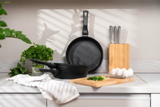 Сковорода глубокая со съемной ручкой Ardesto Gemini Bari, 26см, алюминий, черный