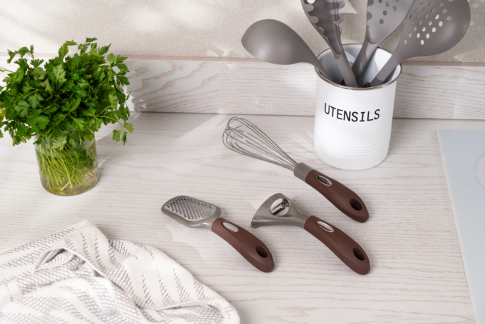 Ardesto Grater Gemini, 21.5cm, stainless steel, plastic, gray-brown