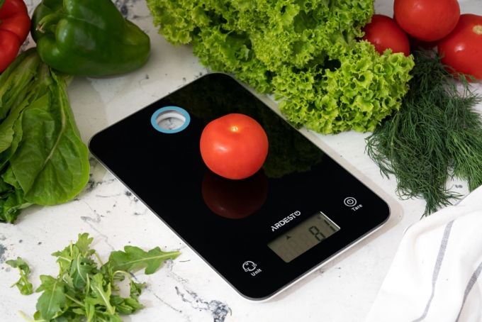 Весы Ardesto кухонные, 5кг, CR2032x2 в компл, стекло, черный