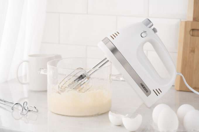 Ardesto hand mixer 300W, nozzles-4 beaters, turbo mode, white