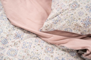 Ardesto Bedding set 1.5 Gloria, sateen, duvet cover160x220cm, sheet 160x220cm, pillowcases (2) 50x70cm, 100% cotton, azulejo pink