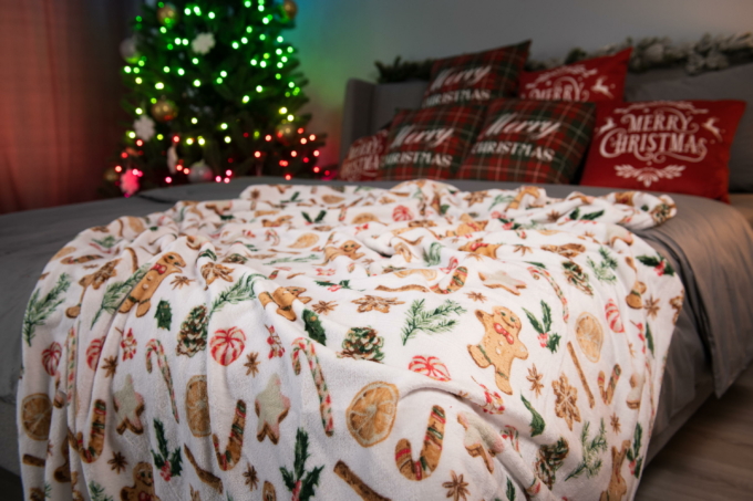 Плед Ardesto Christmas Flannel 160х200см, 100% полиэстер, имбирные пряники