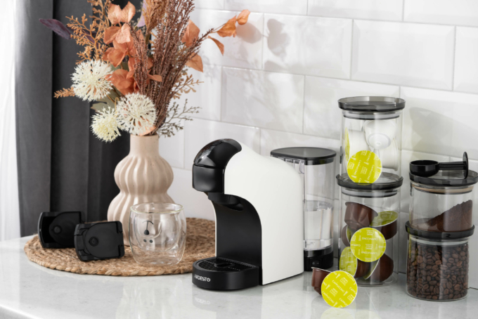 Кавоварка Ardesto капсульна, 0.9л,  капсули Nespresso, Nescafe Dolce Gusto, мелена кава, сенсорне керування, білий
