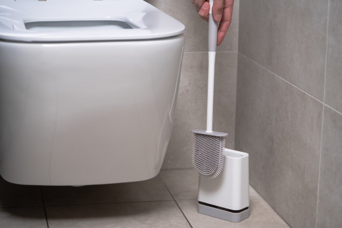 Ardesto Toilet brush set with stand 11.5×5.6x43cm, plastic, white