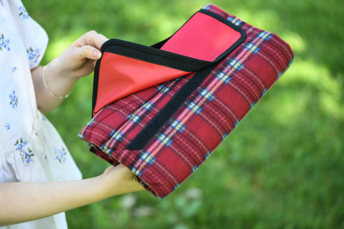 Blanket Ardesto Picnic 130х170cm, 100% polyester, red tartan