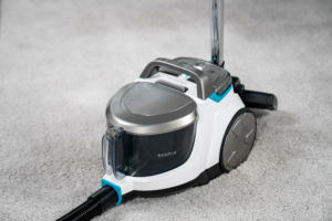 Ardesto VC сontainer , 700W, dust cont -2.5L, НЕРА, white-silver