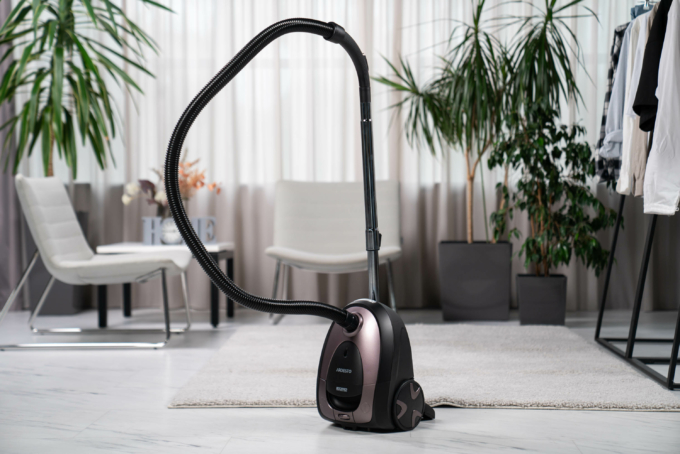 Vacuum cleaner Ardesto VC-I-B800GB