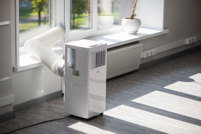 Кондиціонер мобільний Ardesto CoolFlex 25м2 on/off 9000BTU 2.5кВт A/- R290 білий