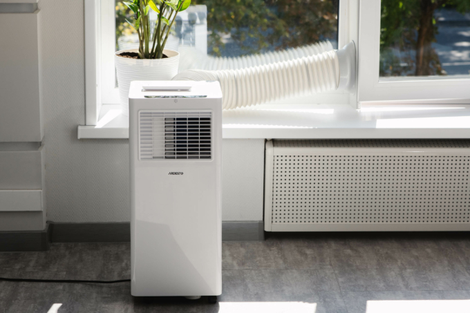 Кондиціонер мобільний Ardesto CoolFlex 25м2 on/off 9000BTU 2.5кВт A/- R290 білий