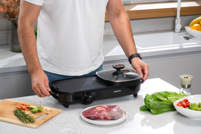 Гриль Ardesto барбекю 2в1, 1500Вт, темп. режимов-3, металл/пластик, черный