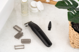 Бритва електр. Ardesto One blade, Li-Ion, сух.+влажн., триммер, 3 насадки, сталь, черный