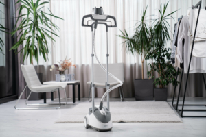 Відпарювач Ardesto вертикальний IR-S18B, 1800Вт, 1800мл, дошка, нерж. сталь, білий+сірий