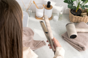 Hair straightener ARDESTO Rearl Cream 50W, 140-230C, ceramics, beige