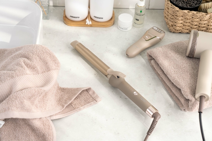 Плойка ARDESTO Pearl Cream HC-Y700PER , 48Вт, >200С, дисплей, керамика, бежевый