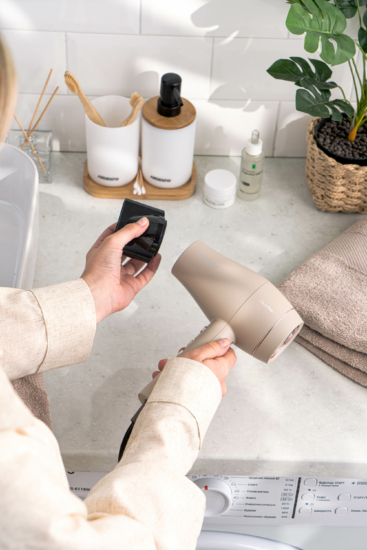 Hair Dryer ARDESTO Cream HD-Y700PERL, 1800-2000W, 2 speeds, 3 heat setting, beige