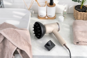 Hair Dryer ARDESTO Pearl Cream HD-Y702PERL, 1500-1800W, 3 speeds, 3 heat setting, beige