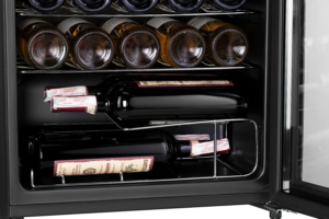 Wine cooler ARDESTO, 64.2x48x44, freez.-66L, 1 zone, bottles -24, ST, display int, black