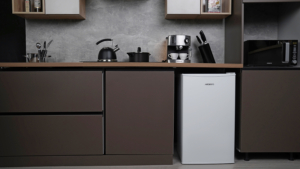 Refrigerator ARDESTO mini, 85×47.2×45, 93L, A+, ST, white