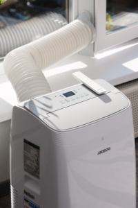 Кондиціонер мобільний ARDESTO CoolFlex 35м2 on/off 12000BTU 3.5кВт A/- R290 білий