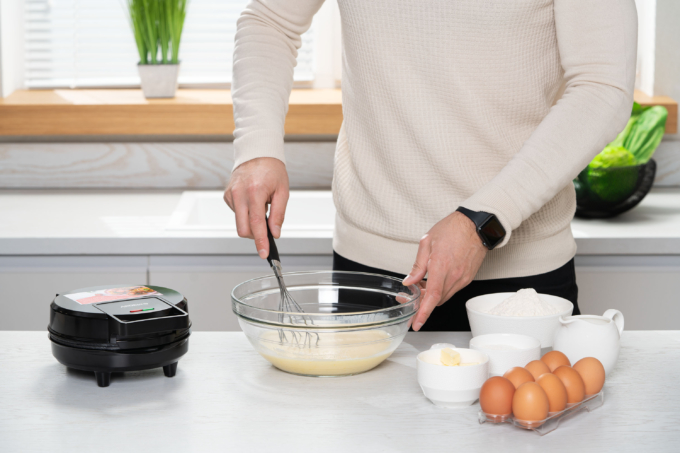 Waffle iron ARDESTO 1200W, device body-plastic, black