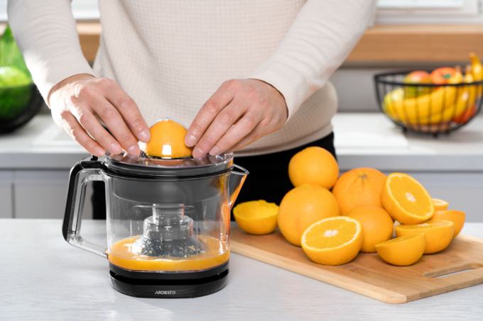 Juicer citrus-press ARDESTO, 40W, bowl-1L, plastic, black