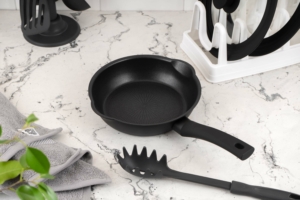 ARDESTO Deep fry pan Gemini Bolzano, 20cm, aluminium, black