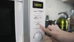 Microwave oven Ardesto MO-S730W