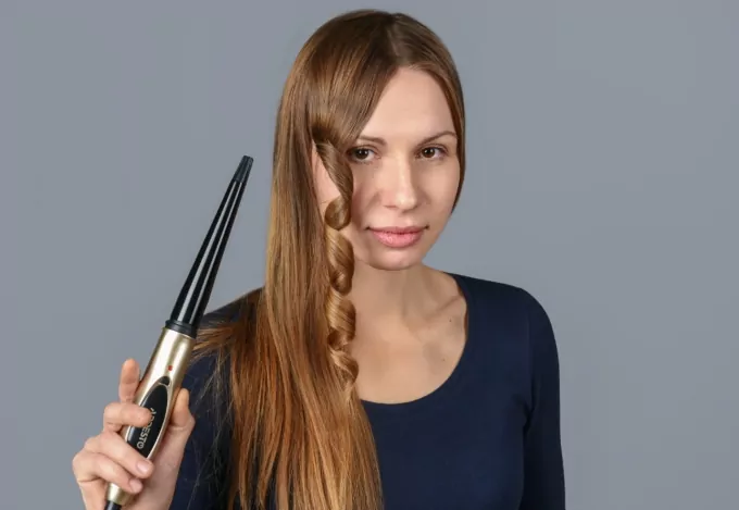 Плойка Ardesto HC-705 конусная , 30Вт, >200С, дисплей, керамика, черный