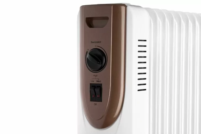 Масляный радиатор ARDESTO, 20м2, 2000Вт, мех. упр-ние, 9 секций, белый