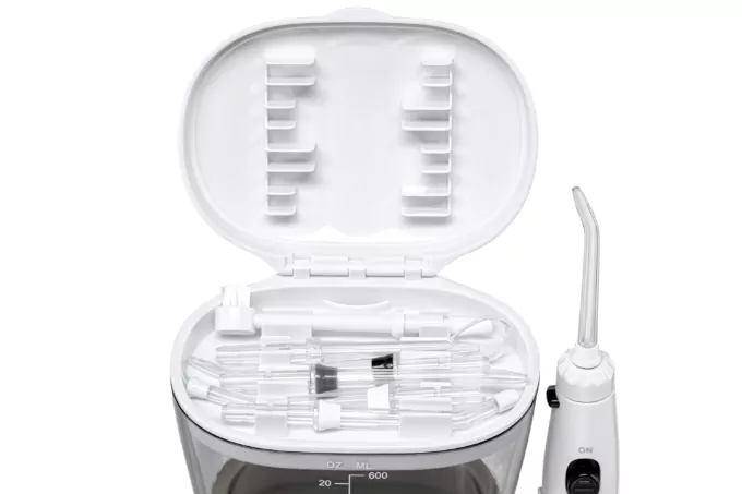 Ardesto irrigator portable, cup 600 ml, 8 nozzles, white
