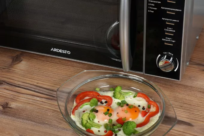 Microwave oven ARDESTO, 20L, electronic control, 700W, display, handle opening, silver