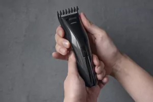 Машинка для стрижки  Ardesto HC-Y20-B, сеть+акум., насадок-2, сталь, черный
