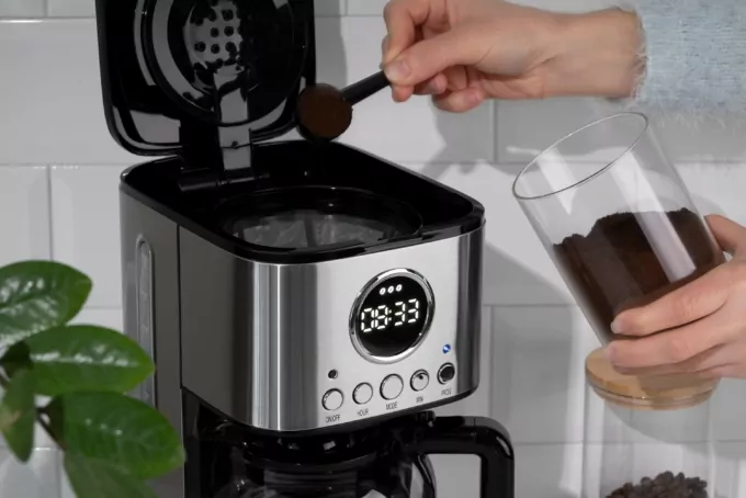 Кофеварка ARDESTO капельная Steel Collection 1.5л, молотый, серебристый