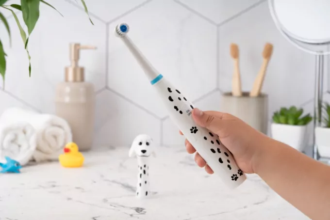 Ardesto toothbrush electric ETB-003DOG, for kids, 8.8th. fluct/min, nozzle-3, IPX6, white