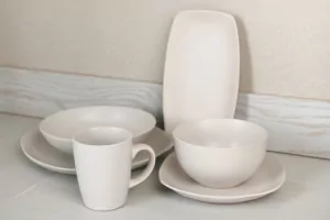 Тарілка десертна Ardesto Molize, 20х20см, кераміка, квадратна, білий