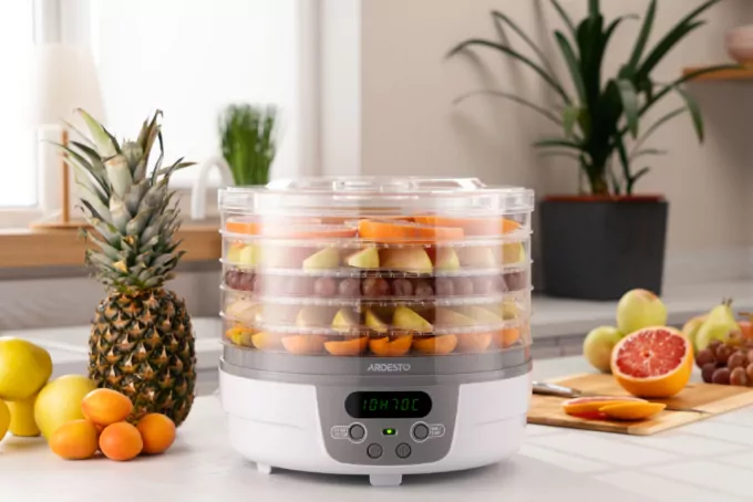 Сушарка для продуктів  Ardesto FDB-5321T, 250Вт, піддонів -5×3см, діаметр-32см, макс-70°С, таймер, електр. управління, пластик , білий